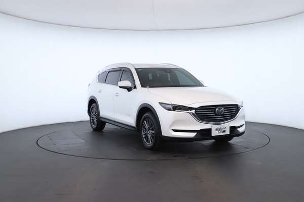 2018 Mazda CX-8 Sport KG Series - Image 4