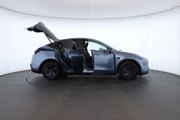 2025 Tesla Model Y Rear-Wheel Drive Launch Series - Image 2