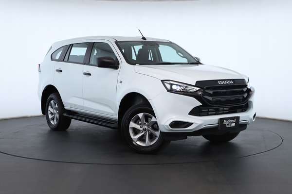 2023 Isuzu MU-X LS-M - Image 1