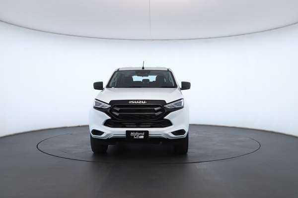 2023 Isuzu MU-X LS-M - Image 6