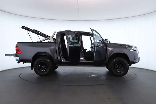 2022 Toyota Hilux SR5 GUN126R 4X4 - Image 2