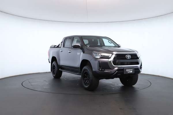 2022 Toyota Hilux SR5 GUN126R 4X4 - Image 5