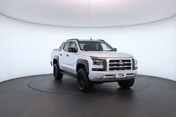 2025 Mitsubishi Triton GSR Special Edition MV 4X4 - Image 5