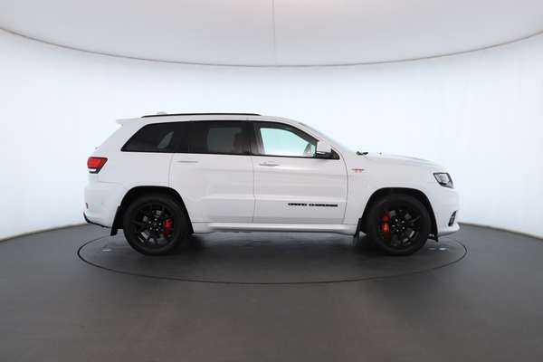2018 Jeep Grand Cherokee SRT WK - Image 3