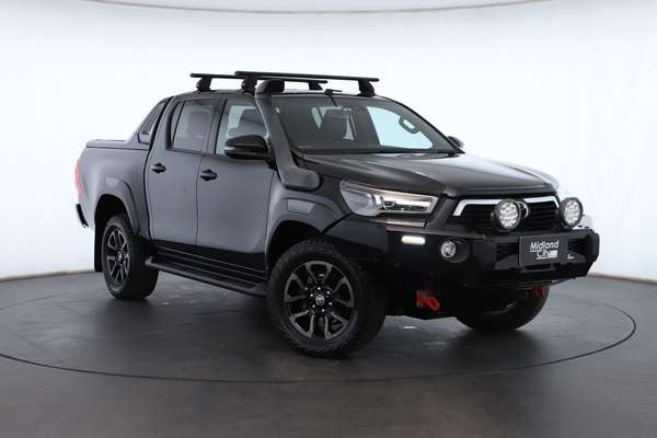 2020 Toyota Hilux Rogue GUN126R 4X4 - Image 1