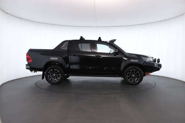 2020 Toyota Hilux Rogue GUN126R 4X4 - Image 3