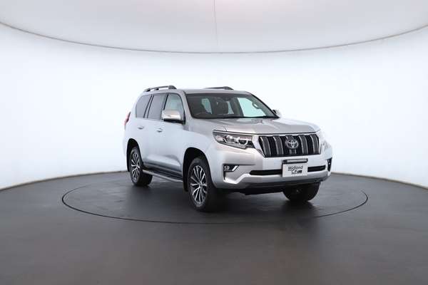 2022 Toyota Landcruiser Prado Kakadu GDJ150R - Image 5
