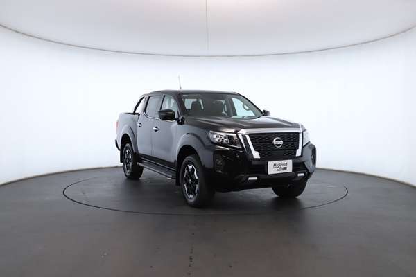 2022 Nissan Navara ST-X D23 4X4 - Image 5