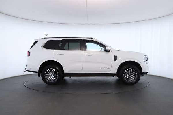 2024 Ford Everest Platinum 3.0L - Image 3