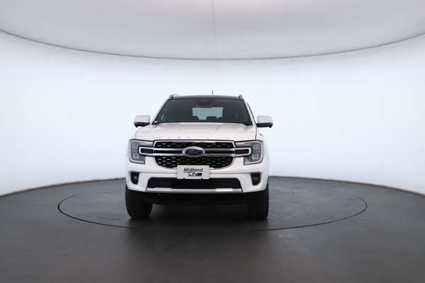 2024 Ford Everest Platinum 3.0L - Image 6