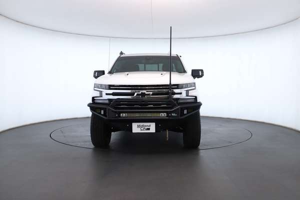 2020 Chevrolet Silverado 1500 LTZ Premium Edition T1 4X4 - Image 6