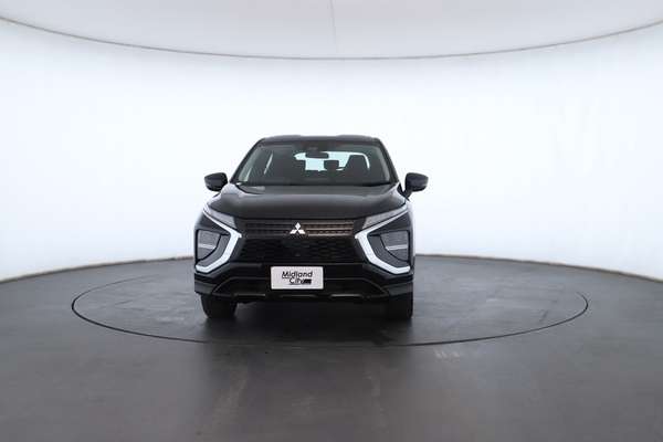 2020 Mitsubishi Eclipse Cross ES YB - Image 6