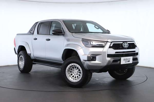 2024 Toyota Hilux Rogue 48V GUN126R 4X4 - Image 1