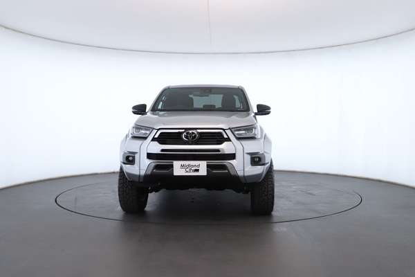 2024 Toyota Hilux Rogue 48V GUN126R 4X4 - Image 6