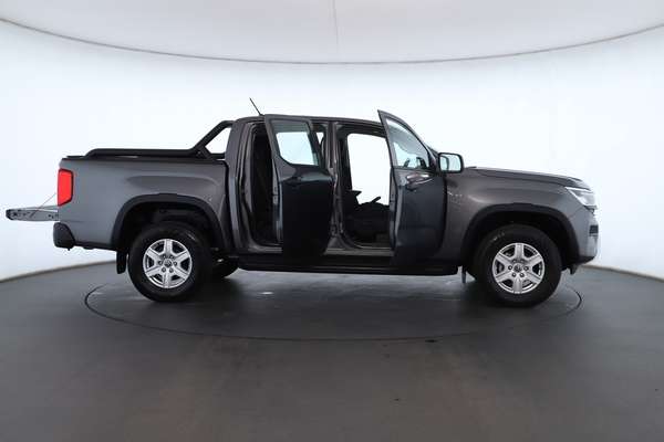 2023 Volkswagen Amarok TDI405 Core NF 4X4 - Image 2