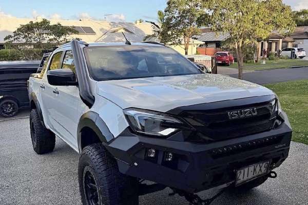2024 Isuzu D-MAX X-TERRAIN 4X4 - Image 1