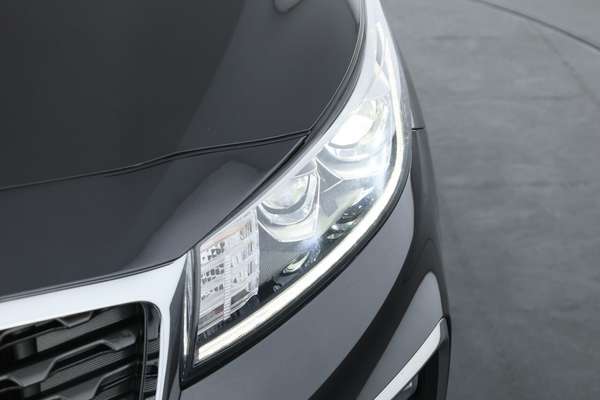 2018 Kia Carnival Platinum YP - Image 6