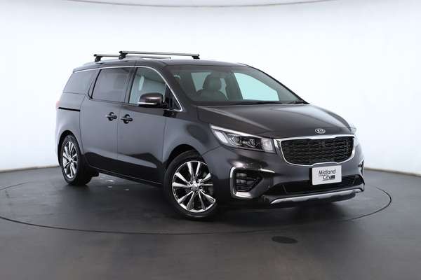 2018 Kia Carnival Platinum YP - Image 1