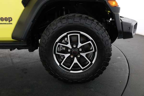 2024 Jeep Wrangler Unlimited Rubicon JL - Image 5