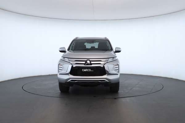 2022 Mitsubishi Pajero Sport Exceed QF - Image 6