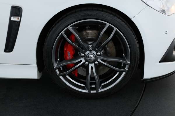 2016 Holden Special Vehicles Maloo R8 LSA GEN-F2 Rear Wheel Drive - Image 5