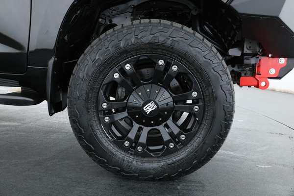 2017 Toyota Landcruiser Altitude VDJ200R - Image 5