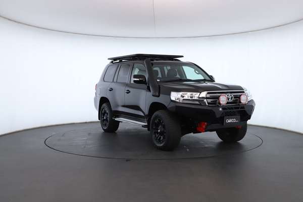 2017 Toyota Landcruiser Altitude VDJ200R - Image 6