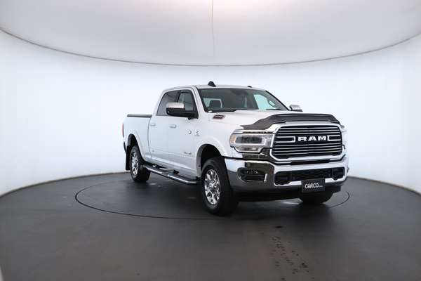2023 RAM 2500 Laramie DJ 4X4 - Image 6