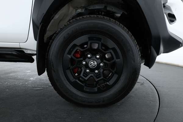 2024 Toyota Hilux GR Sport GUN126R 4X4 - Image 4
