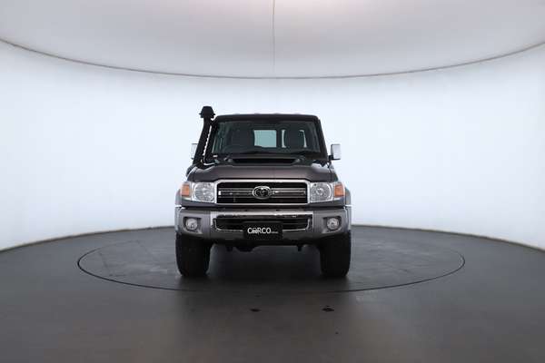 2023 Toyota Landcruiser GXL VDJ76R - Image 6