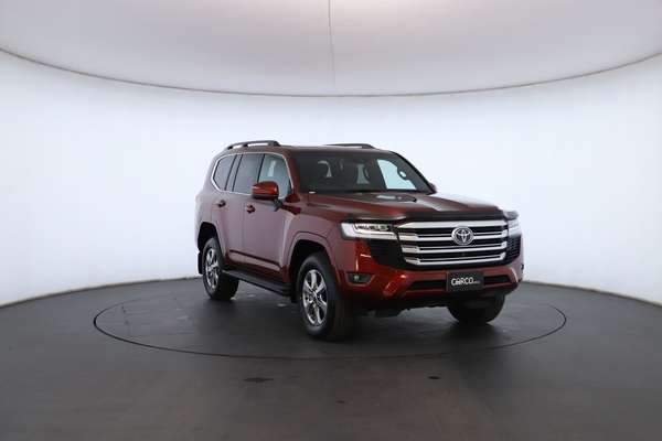 2022 Toyota Landcruiser VX FJA300R - Image 5