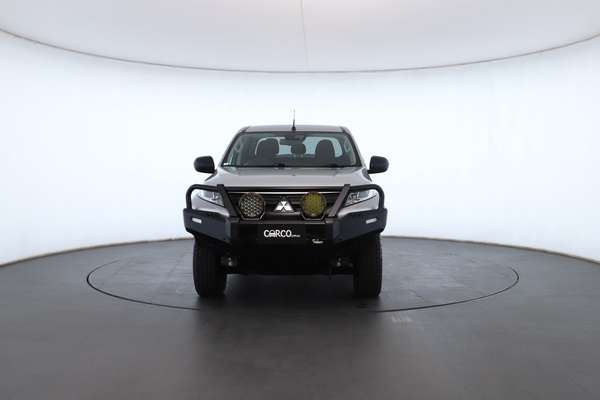 2023 Mitsubishi Triton GLX+ MR 4X4 - Image 6