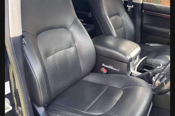 2019 Toyota Landcruiser VX VDJ200R - Image 5