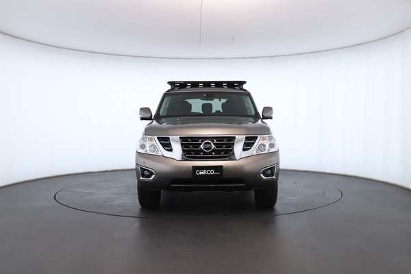 2018 Nissan Patrol Ti Y62 - Image 6