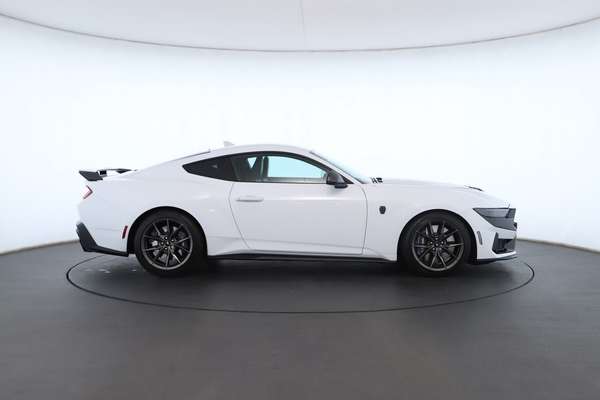2024 Ford Mustang Dark Horse FO - Image 3