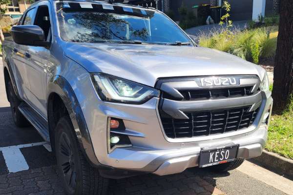 2022 Isuzu D-MAX X-TERRAIN 4X4 - Image 5