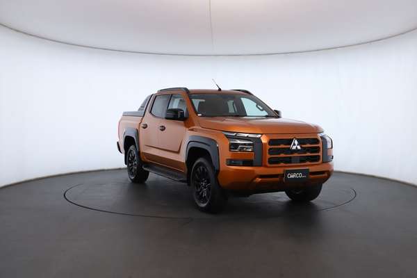 2025 Mitsubishi Triton GSR MV 4X4 - Image 5