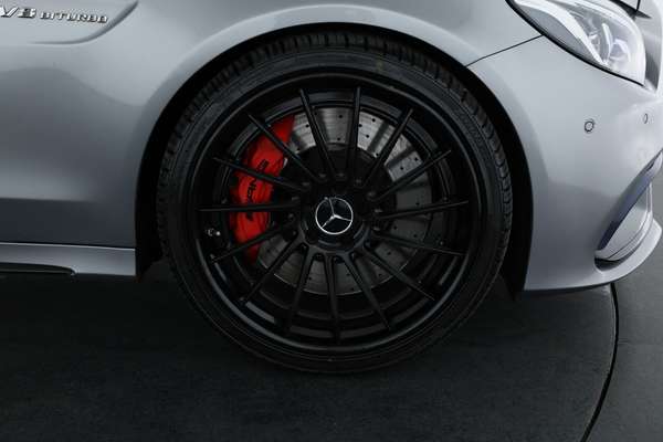 2015 Mercedes-Benz C-Class C63 AMG S W205 - Image 5