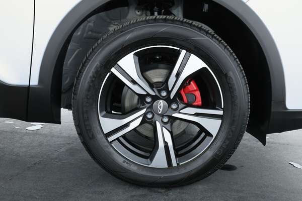 2025 Chery Tiggo 4 Pro Urban - Image 4