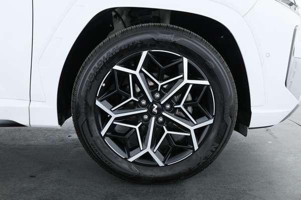 2024 Hyundai Tucson Highlander N Line NX4.V2 - Image 4