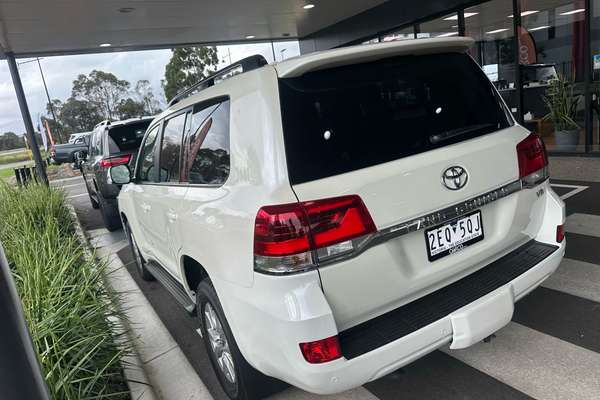 2019 Toyota Landcruiser VX VDJ200R - Image 5
