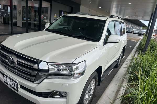 2019 Toyota Landcruiser VX VDJ200R - Image 1