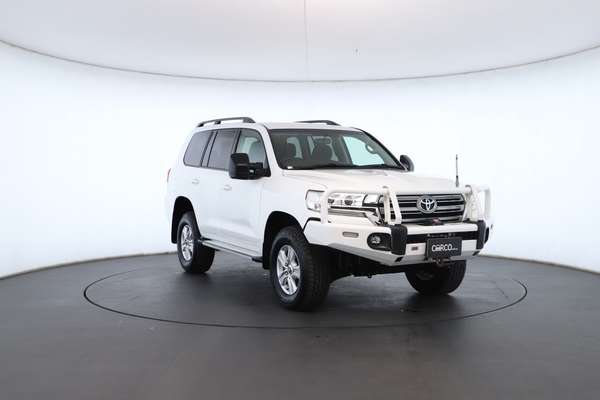 2020 Toyota Landcruiser GXL VDJ200R - Image 5
