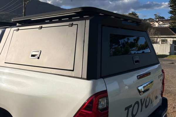 2023 Toyota Hilux SR5 GUN126R 4X4 - Image 4