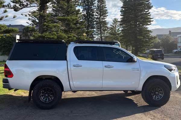 2023 Toyota Hilux SR5 GUN126R 4X4 - Image 2