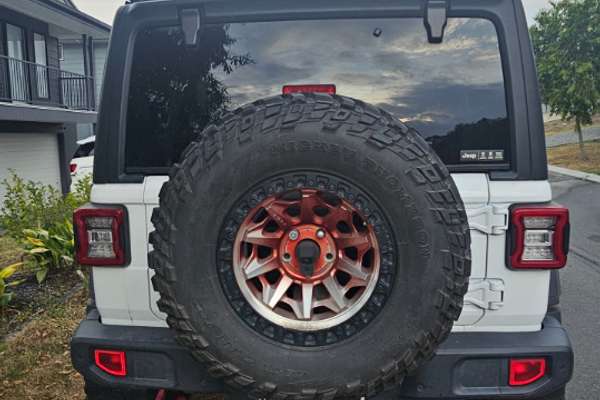 2020 Jeep Wrangler Unlimited Rubicon JL - Image 3