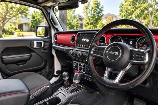 2020 Jeep Wrangler Unlimited Rubicon JL - Image 4