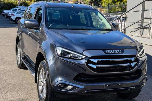 2022 Isuzu MU-X LS-U - Image 1