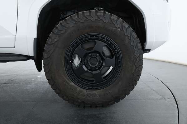 2024 Toyota Landcruiser Prado Kakadu GDJ251R - Image 4