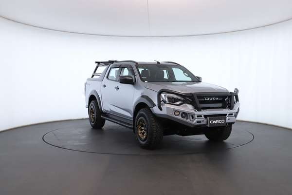 2025 Isuzu D-MAX X-TERRAIN 4X4 - Image 5